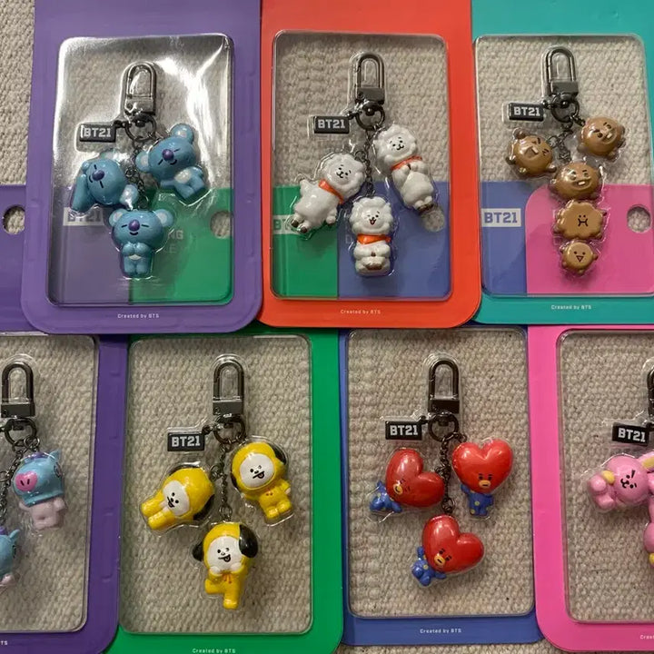 [BUNJANG] BTS BT21 Figure Keyring Set / [새제품] BTS 방탄 BT21 피규어 키링 세트