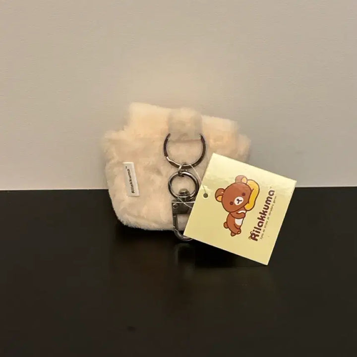 [BUNJANG] Rilakkuma Korilakkuma Airpods Pouch Keychain / 코리락쿠마 에어팟 파우치 키링
