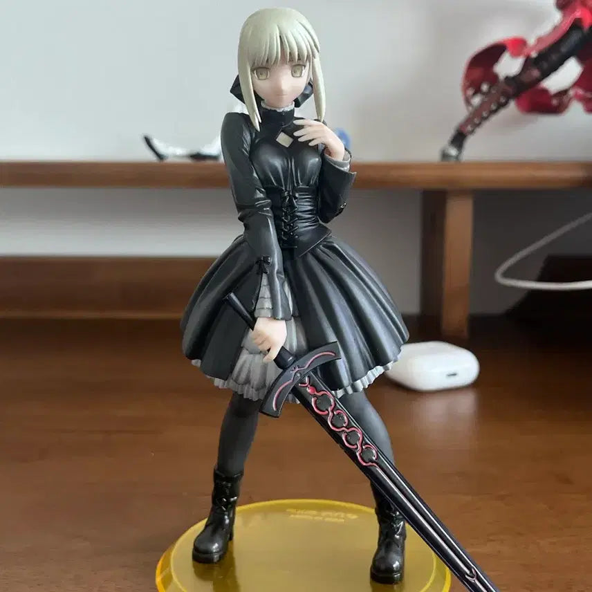 [BUNJANG] Alter Saber Alter Alterattaraxia Figure / 세이버 얼터 아타락시아 피규어