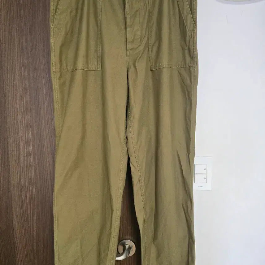 [BUNJANG] Slick and Easy Baker Pants Olive Size 3 / 슬릭앤이지 베이커팬츠 올리브 3사이즈