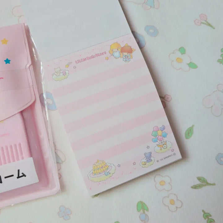 [BUNJANG] Sanrio Kiki Lala Little Twin Stars Comb Mirror Set + Memo Pad Bundle / 일본정품)산리오 키키라라 리틀트윈스타 빗거울세트+떡메모지 일괄