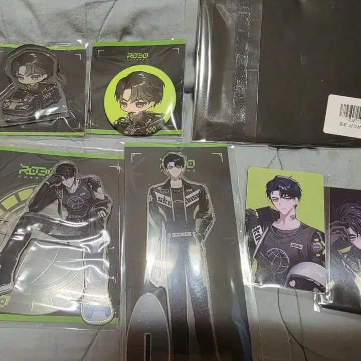 [BUNJANG] Scochism Robo Proster New Outfit Bundle Set / 스코시즘 로보 프로스터 신의상 굿즈 일괄 원가양도