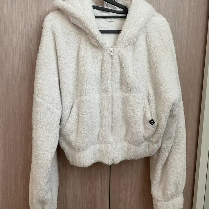 [BUNJANG] Grande Line Fur Jumper (Ivory White, M) / 그란데라인 fur jumper