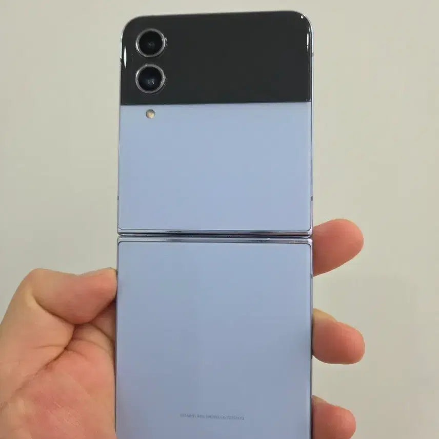 [BUNJANG] Samsung Galaxy Z Flip 4 256GB Blue / 갤럭시 Z플립4 256GB 블루