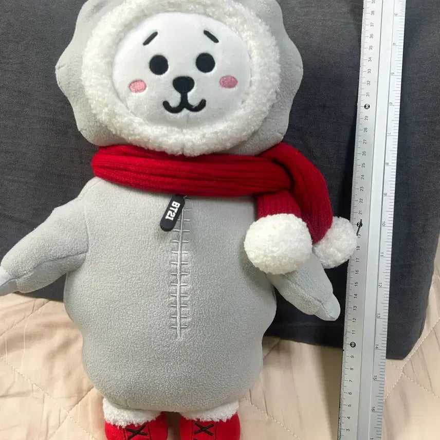 [BUNJANG] BTS BT21 RJ Standing Winter Doll / 방탄소년단 bt21 알제이  rj 스탠딩 윈터 인형 약40cm