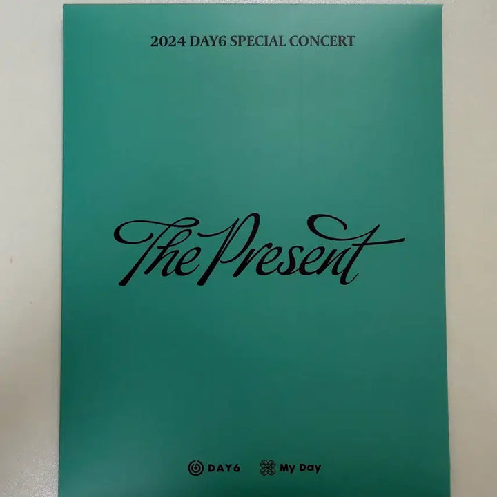 [BUNJANG] DAY6 2024 Concert Last Day Entrance Gift Kit / 데이식스 24클콘 막콘 입장 기프트 키트 양도 판매