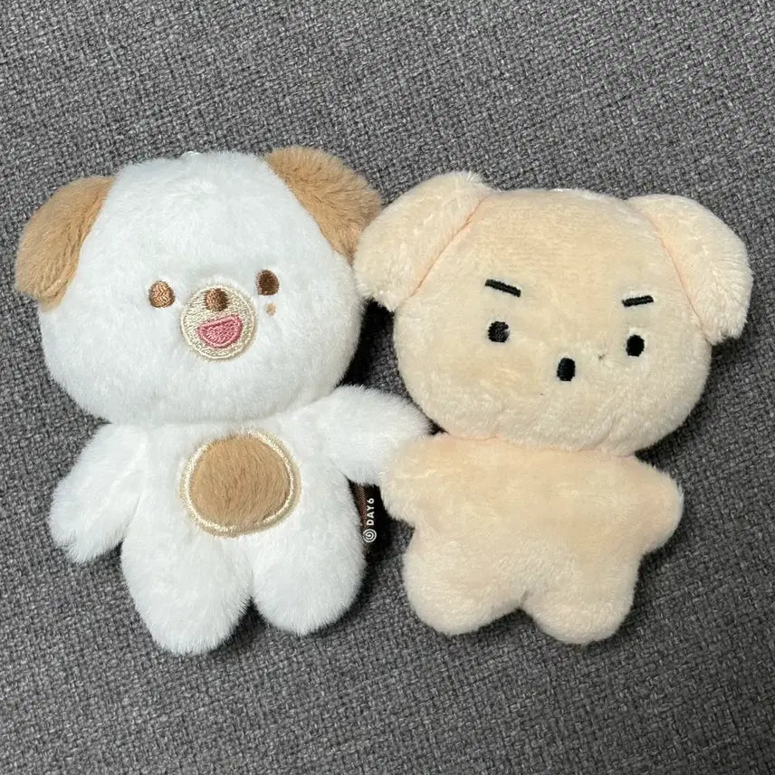 [BUNJANG] DAY6 Dowoon Petit Mals Dog Bundle Set / 데이식스 도운 인형 쁘띠멀즈 윤돗개 일괄 양도