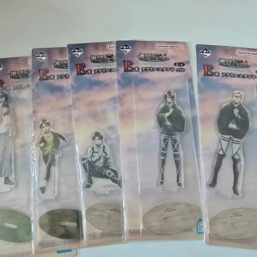 [BUNJANG] Attack on Titan Ichiban Kuji Prize E Acrylic Stand Full Set (Sealed) / [미개봉] 진격의거인 제일복권 E상 풀세트