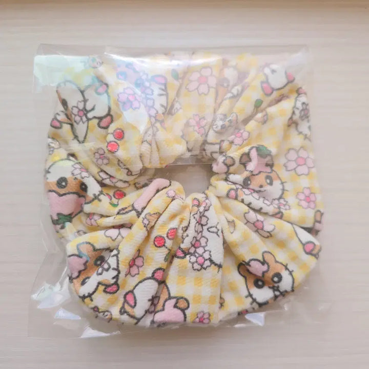 [BUNJANG] Sanrio Kuririn Handmade Scrunchie - New Product / 미개봉 산리오 쿠리링 핸드메이드 곱창끈 새상품