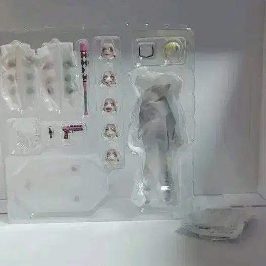 [BUNJANG] Suicide Squad Harley Quinn Revoltech Figure (Special Edition) / 이세계 수어사이드 스퀘드 리볼텍 할리퀸 피규어