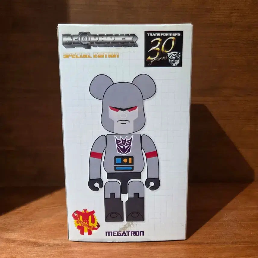 [BUNJANG] Bearbrick Transformers Megatron 200% Full Box / 베어브릭 트랜스포머 메가트론 200% 구성품 풀박