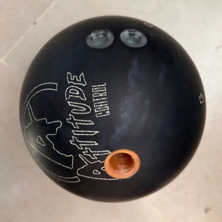 [BUNJANG] Brunswick Attitude Black Urethane Bowling Ball 15lb / 중고 볼링공 애티튜드 블랙 우레탄 15p