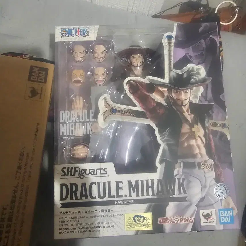 [BUNJANG] Bandai S.H.Figuarts Mihawk Unsealed Figure / shf 미호크 개봉 판매합니다