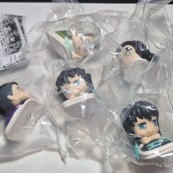 [BUNJANG] Demon Slayer Onemutan Sanemi Genya Muichiro Yuichiro Bundle Set (Sealed) / 미개봉 일괄) 귀멸의 칼날 오네무탄 사네미 겐야 무이치로 유이치로