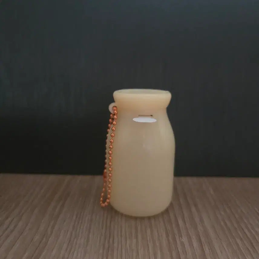 [BUNJANG] Milk Bottle Light Gacha Fruit Milk / 우유병 라이트 가챠 과일 우유