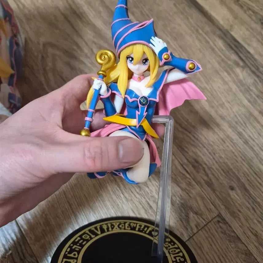 [BUNJANG] Equal Arts Black Magician Girl Figure / 유희왕 Equal Arts 블랙매지션 걸 피규어