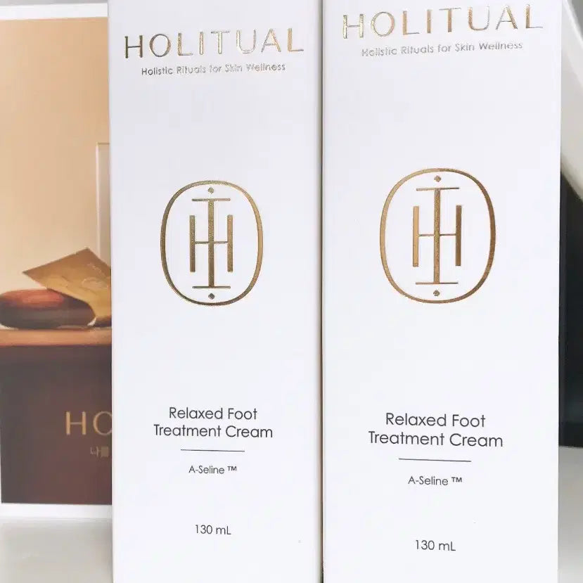 [BUNJANG] Body Gua Sha &amp; Hwaryu Relaxed Foot Treatment Cream Set / [새상품] 바디괄사 + 홀리추얼 릴랙스드 풋 트리트먼트 크림 풋크림