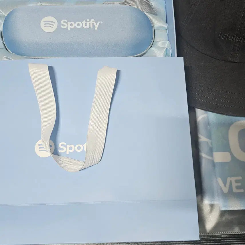 [BUNJANG] LE SSERAFIM Spotify PUREFLOWERS Slogan Umbrella Water Bottle Shopping Bag Lululemon Hat Set / 르세라핌 스포티파이 퓨어플로우 역조공 Spotify PUREFLOWERS