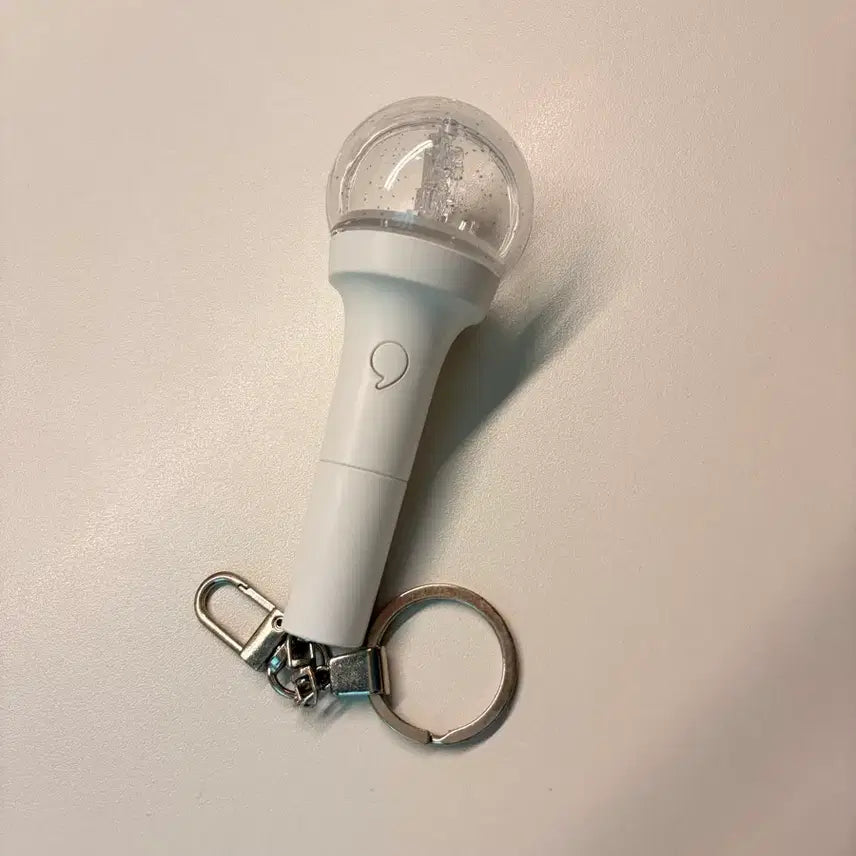 [BUNJANG] IVE IHAEBONG Mini Keychain / 아이브 아이해봉 미니 키링