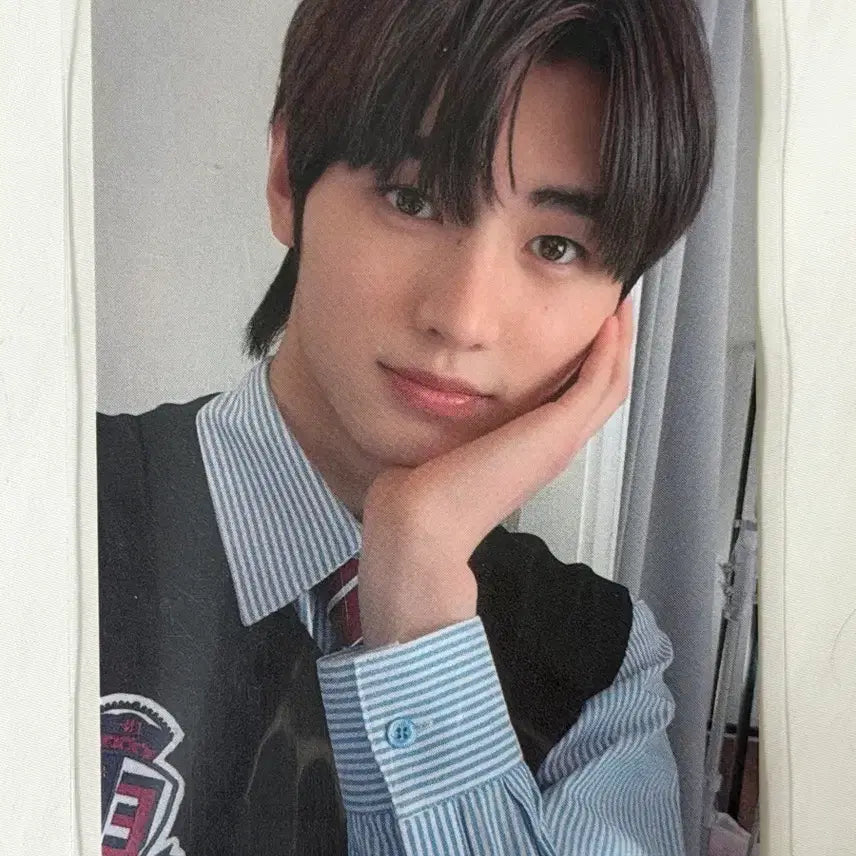 [BUNJANG] Enhypen Sunghoon Hakanai Flower Frame Photocard / 엔하이픈 성훈 하카나이 꽃받침 포카