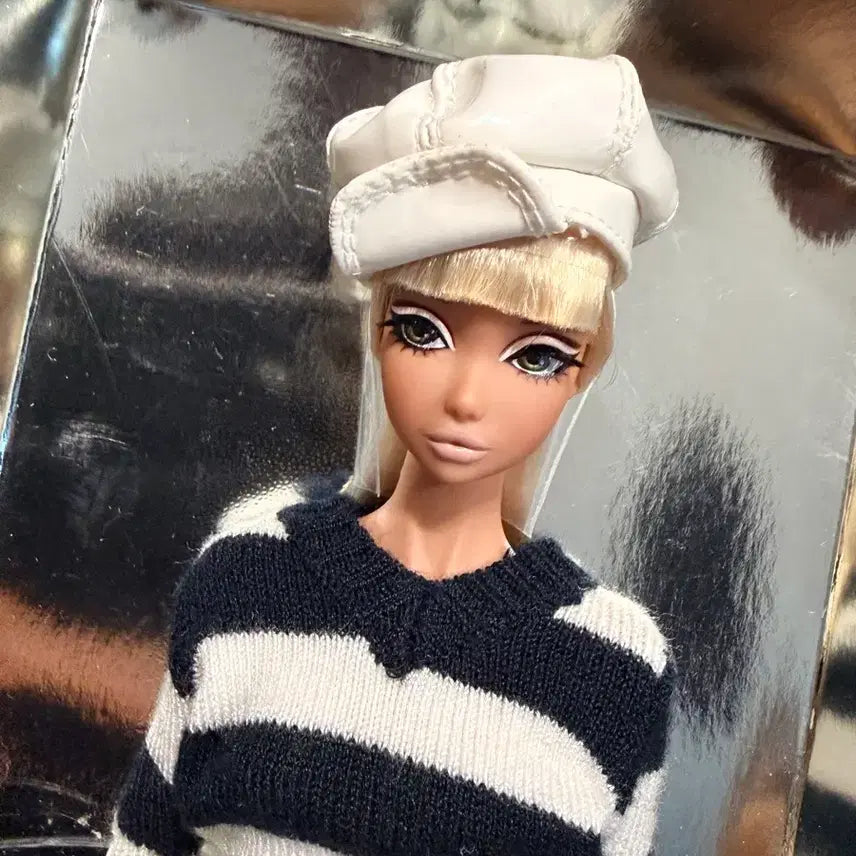 [SOLD OUT] 2006 Sassy Stripes Misaki Doll