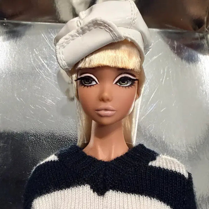[SOLD OUT] 2006 Sassy Stripes Misaki Doll