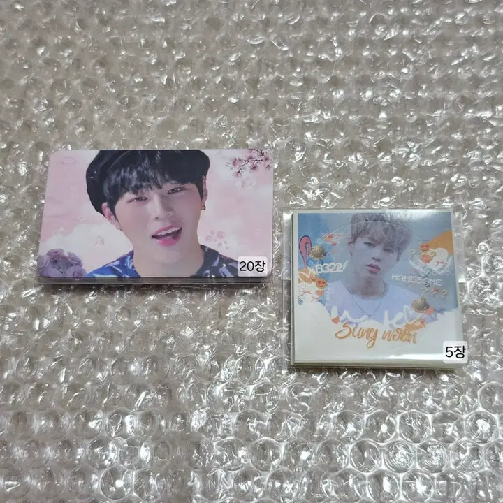 [BUNJANG] Ha Sung Woon Wanna One Unofficial Photocard Set / 하성운 비공굿 세트 판매 | 워너원