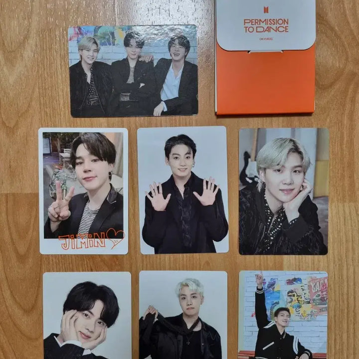 [BUNJANG] BTS 10th Anniversary Stamp Packet Bundle Set / 방탄소년단 BTS 10주년 기념 우표