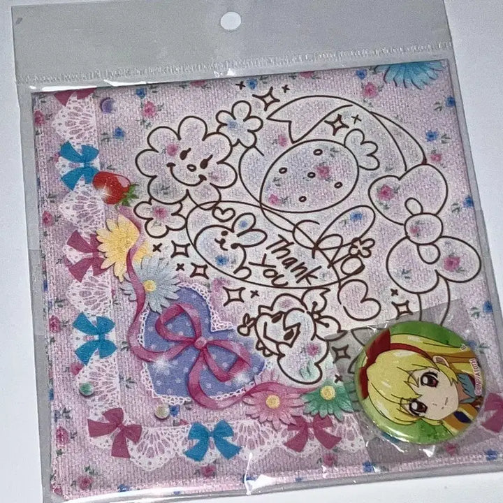 [BUNJANG] Aikatsu! Ichigo Hoshimiya Handkerchief &amp; Badge Set (Bundle, Sealed) / 아이카츠 아이엠스타 호시미야 이치고 손수건, 뱃지 세트 일괄 미개봉