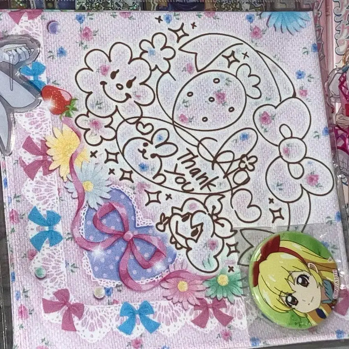 [BUNJANG] Aikatsu! Ichigo Hoshimiya Handkerchief &amp; Badge Set (Bundle, Sealed) / 아이카츠 아이엠스타 호시미야 이치고 손수건, 뱃지 세트 일괄 미개봉