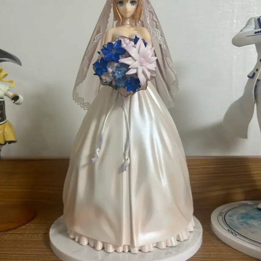 [BUNJANG] Fate/Grand Order 10th Anniversary Saber Wedding Figure / 페그오 10주년 세이버 웨딩 피규어 판매