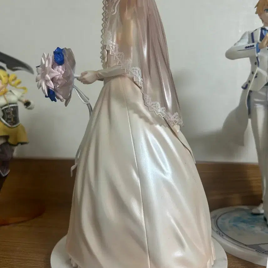 [BUNJANG] Fate/Grand Order 10th Anniversary Saber Wedding Figure / 페그오 10주년 세이버 웨딩 피규어 판매