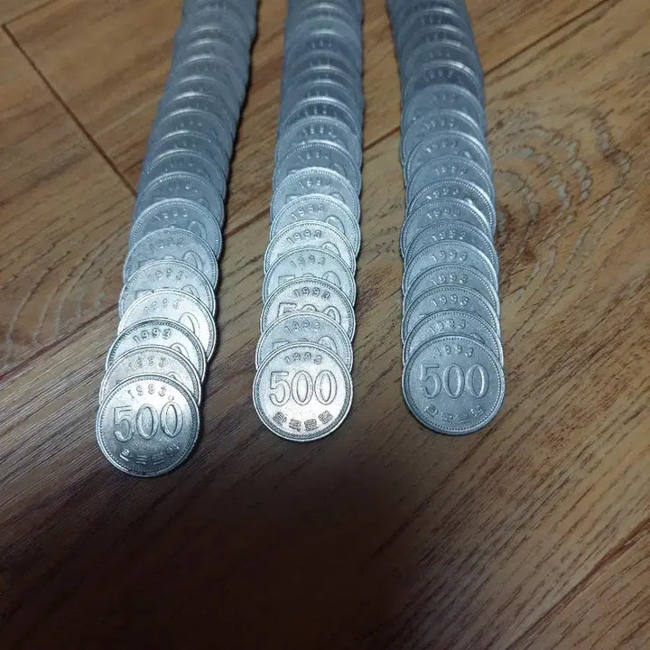 [BUNJANG] 1993 500 Won Coin Collection (73 pcs) / 1993년500원 동전 모음 73개