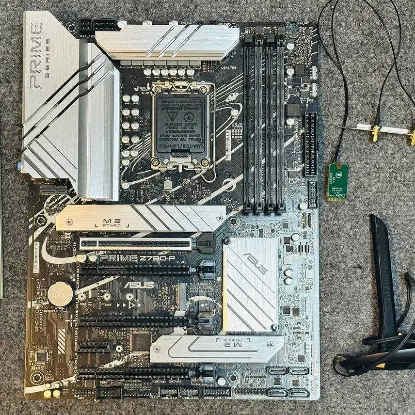 [BUNJANG] ASUS PRIME Z790-P DDR5 Motherboard with WiFi Module / ASUS Z790-P DDR5 Z790 메인보드 판매 / WiFi 모듈포