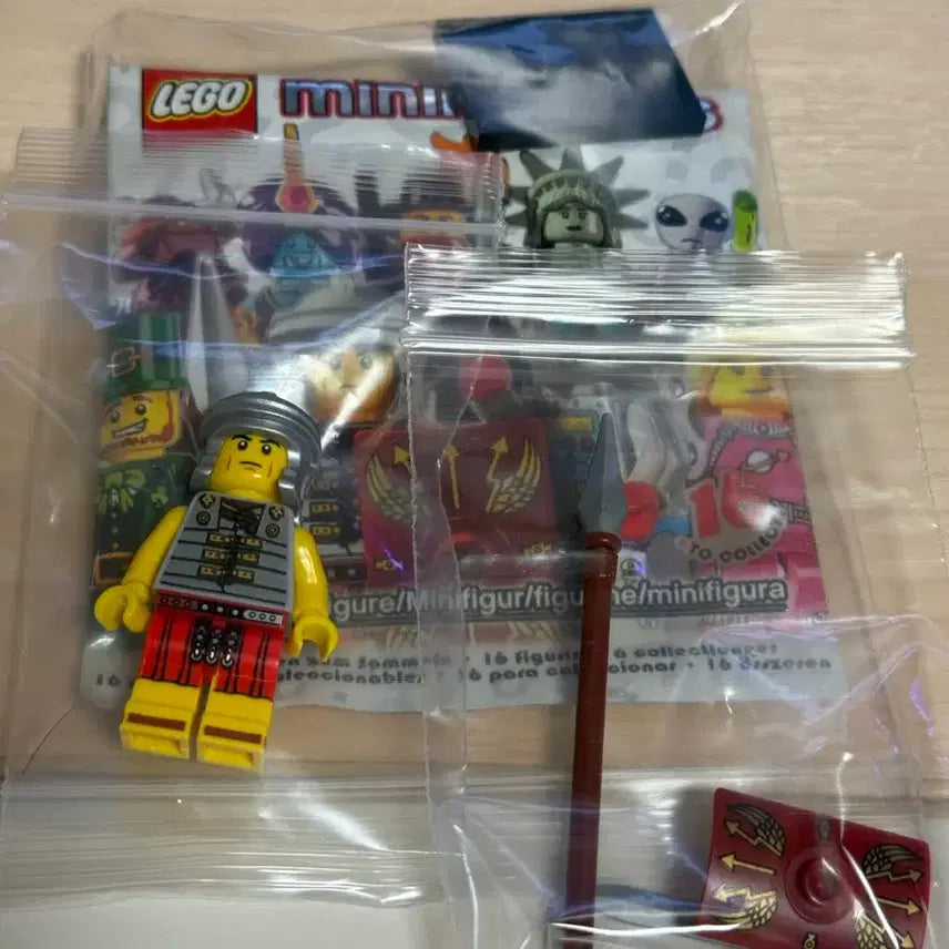 [BUNJANG] LEGO Minifigure Roman Soldier &amp; Spartan Warrior Bundle / 레고 미니피규어 로마 병사, 스파르탄 전사 일괄 판매 8.5 택포