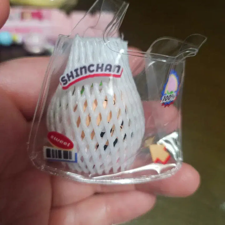 [BUNJANG] Crayon Shin-chan Peach Packaging Figure / 새제품 짱구 복숭아 포장 피규어