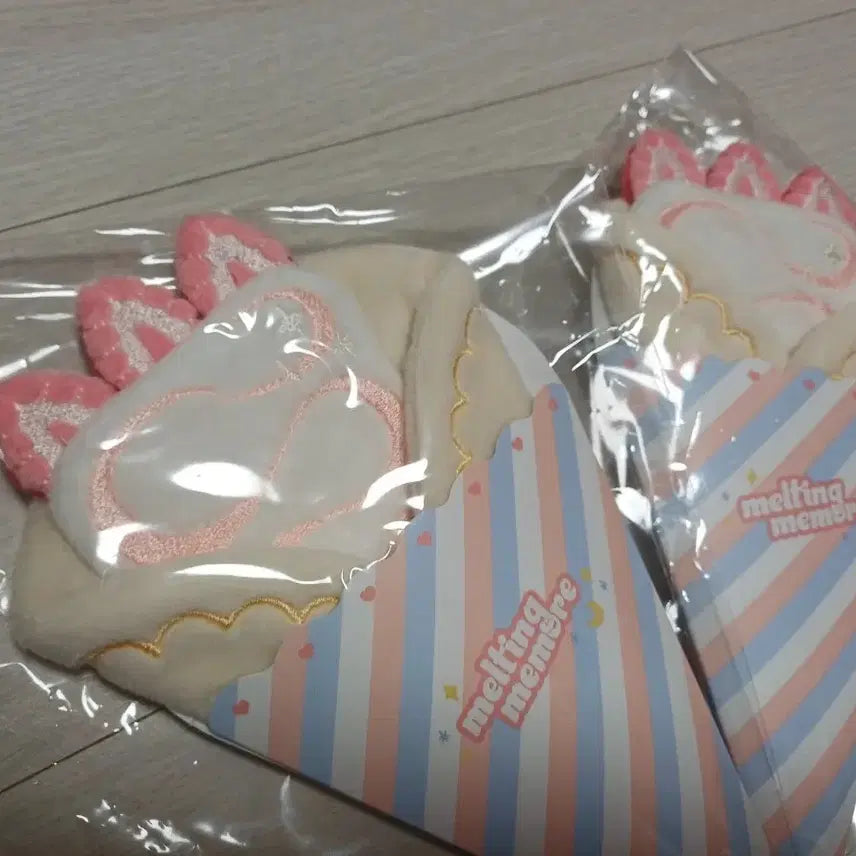 [SOLD OUT] 멜팅미모어 딸기크레페 베딩