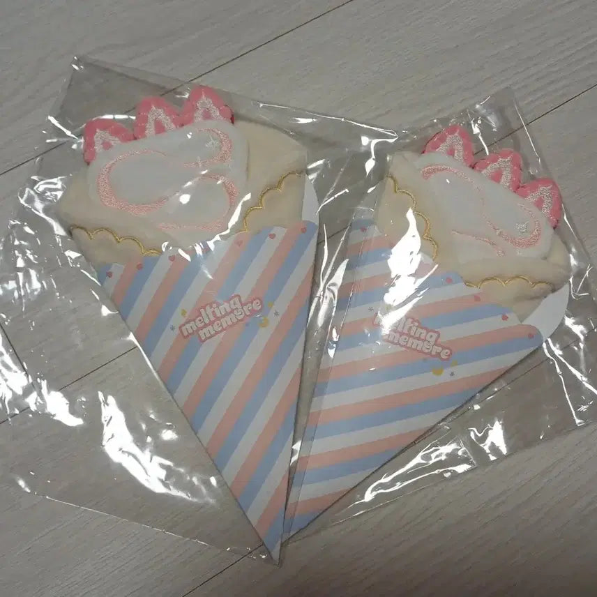 [BUNJANG] Melting Mimore Strawberry Crepe Bedding for Small Dolls / 멜팅미모어 딸기크레페 베딩