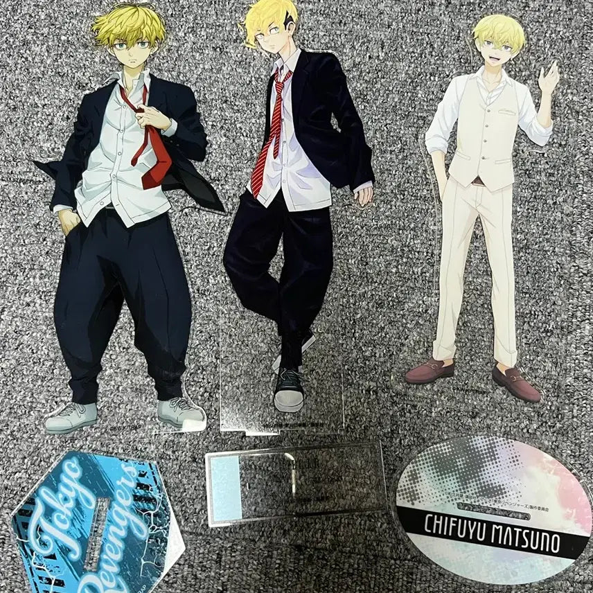 [BUNJANG] Chifuyu Big Acrylic Standee Bundle Set / 도리벤 치후유 빅아크릴 일괄