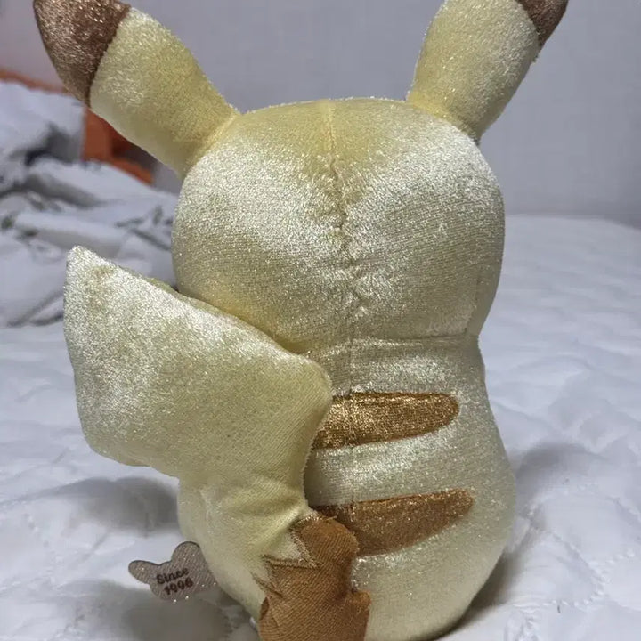 [BUNJANG] Pokemon Pikachu 30th Anniversary Plush / 포켓몬스터 피카츄 30주년 인형