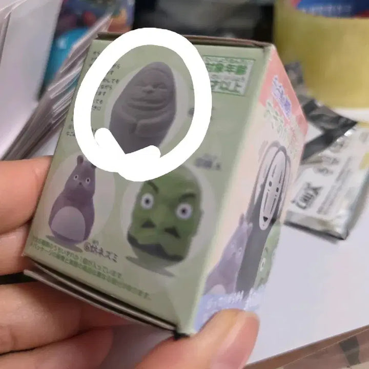 [BUNJANG] Spirited Away Tumbler Figure / 센과 치히로 오뚝이 피규어 팝니다