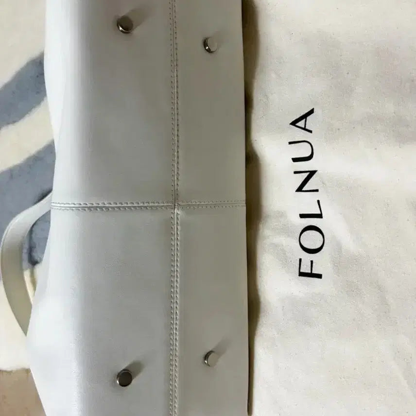 [BUNJANG] Polneua Bato Bag Plain / 폴뉴아 바토백 플레인