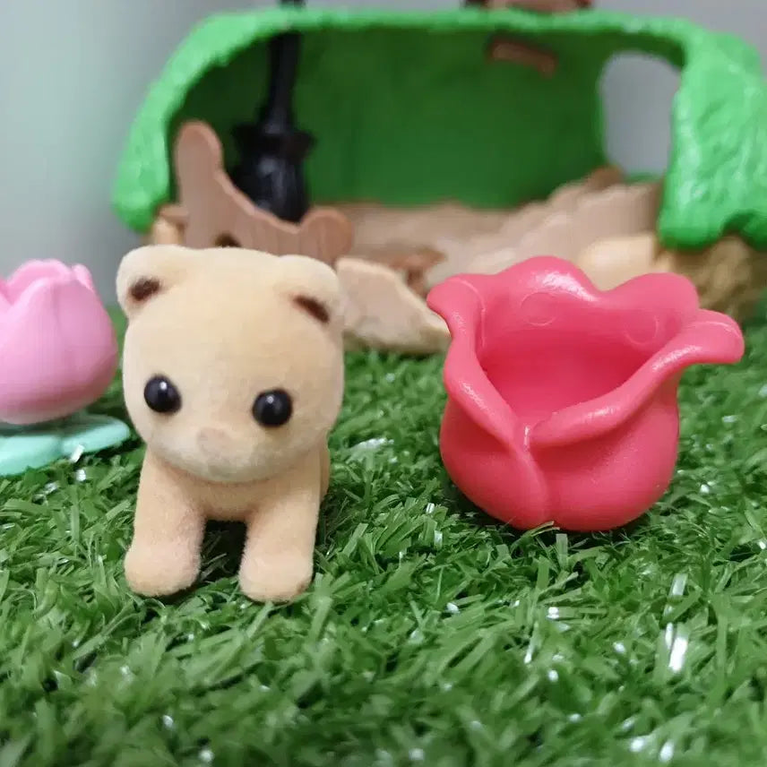 [BUNJANG] Sylvanian Families Old Bear Baby Crawler / 실바니안 올드 곰 기는 아기