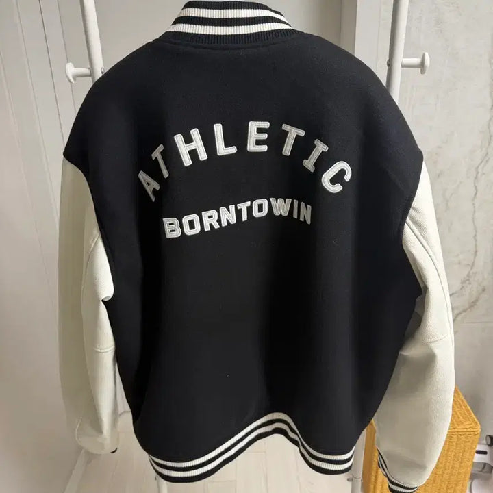 [BUNJANG] Born to Win Varsity Jacket (Size 3) / 본투윈 바시티 (사이즈3)