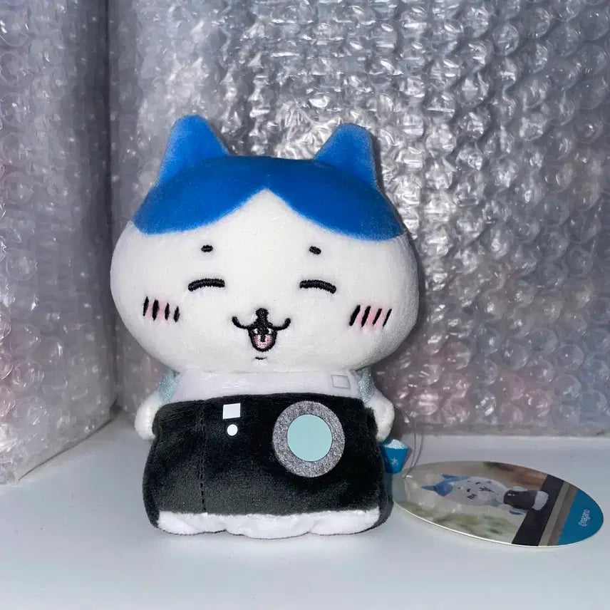 [BUNJANG] Chiikawa Hachware Desktop Plush Doll Camera / 치이카와 하치와레 데스크탑 누이 인형 카메라