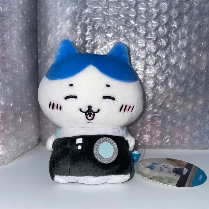 [BUNJANG] Chiikawa Hachware Desktop Plush Doll Camera / 치이카와 하치와레 데스크탑 누이 인형 카메라
