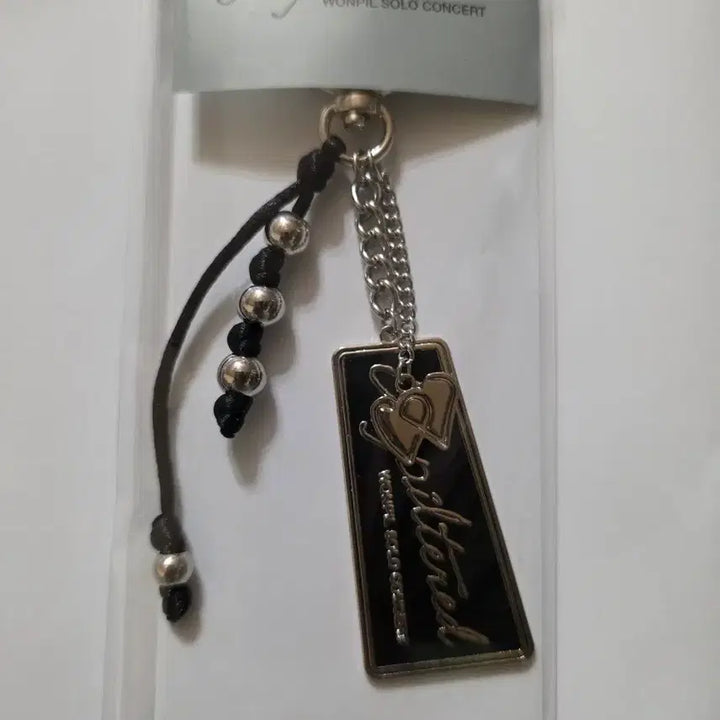 [BUNJANG] DAY6 Wonpil Unfiltered Keychain / 데이식스 원필 언필터드 키링