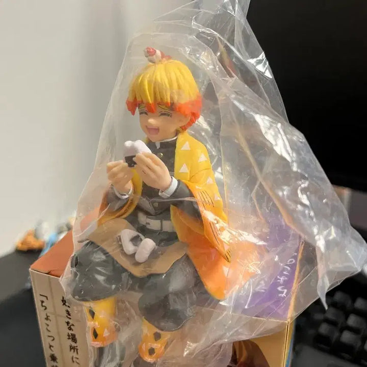[BUNJANG] Demon Slayer Agatsuma Zenitsu Figure / 귀멸의 칼날 아가츠마 젠이츠 피규어