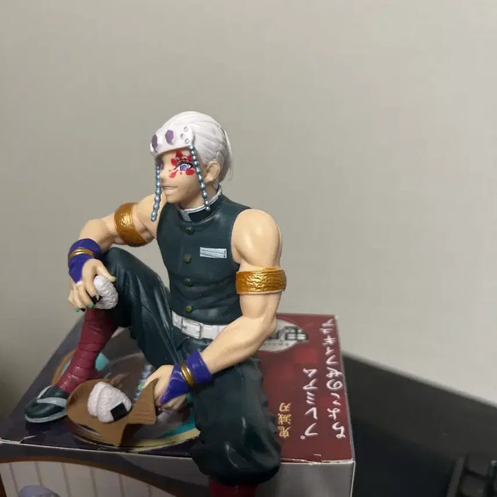 [BUNJANG] Demon Slayer Tengen Uzui Figure / 귀멸의 칼날 우즈이 텐겐 피규어