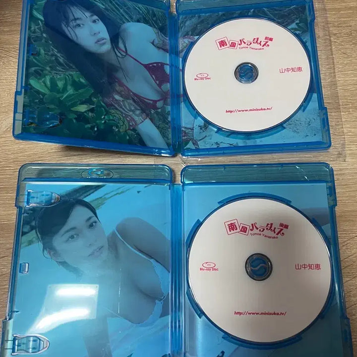 [BUNJANG] Tomoe Yamanaka Nankoku Paradise Blu-ray Set (Upper &amp; Lower Volumes) / 그라비아 블루레이 야마나카 토모에 남국 파라다이스 상&amp;하권